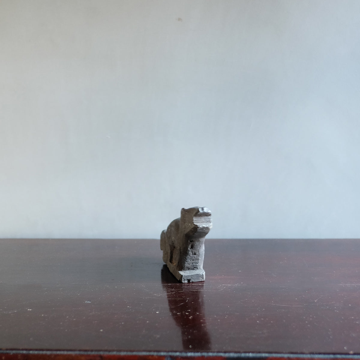 Yao tribe wooden statue ヤオ族 動物像