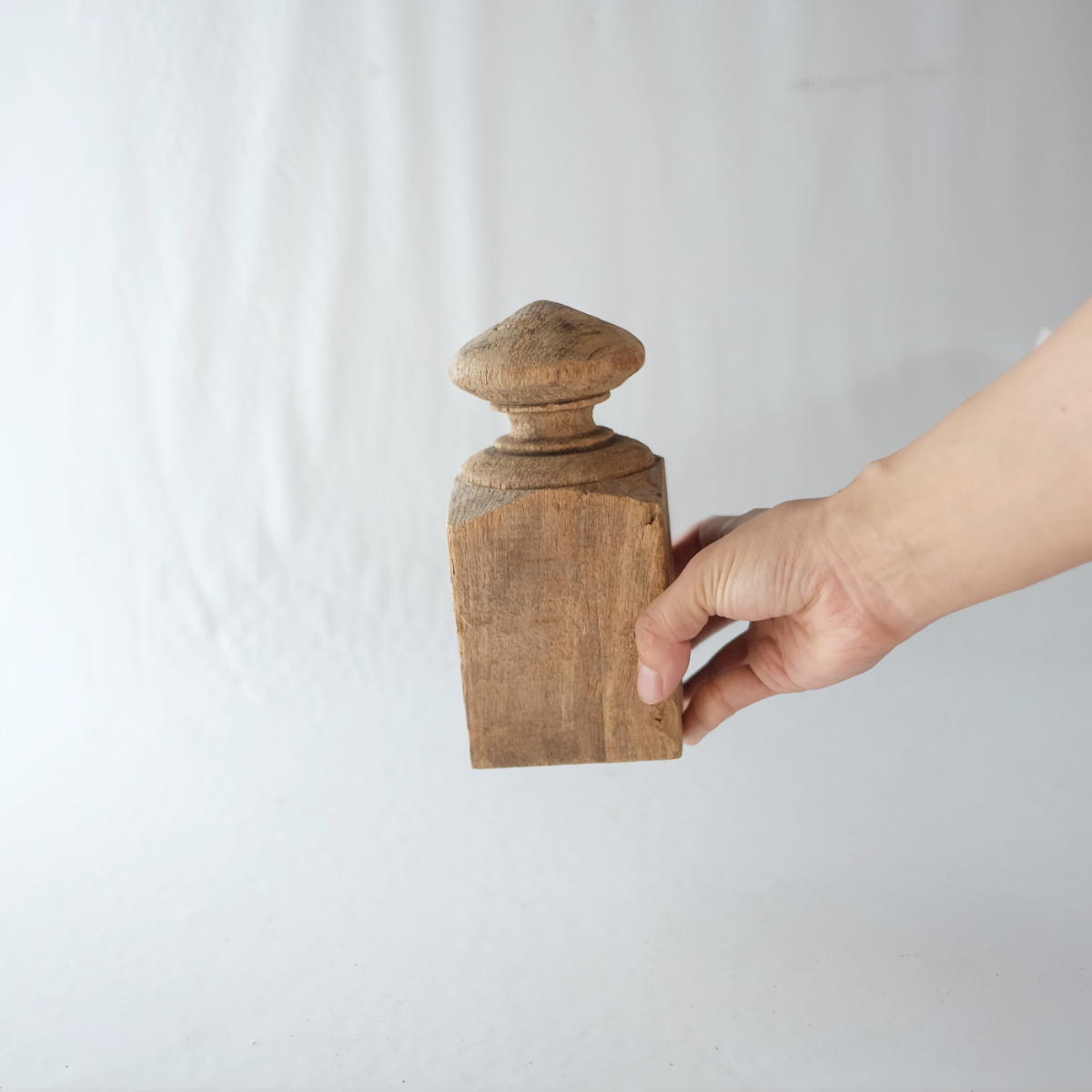Wooden Handrail　ハンドレイル